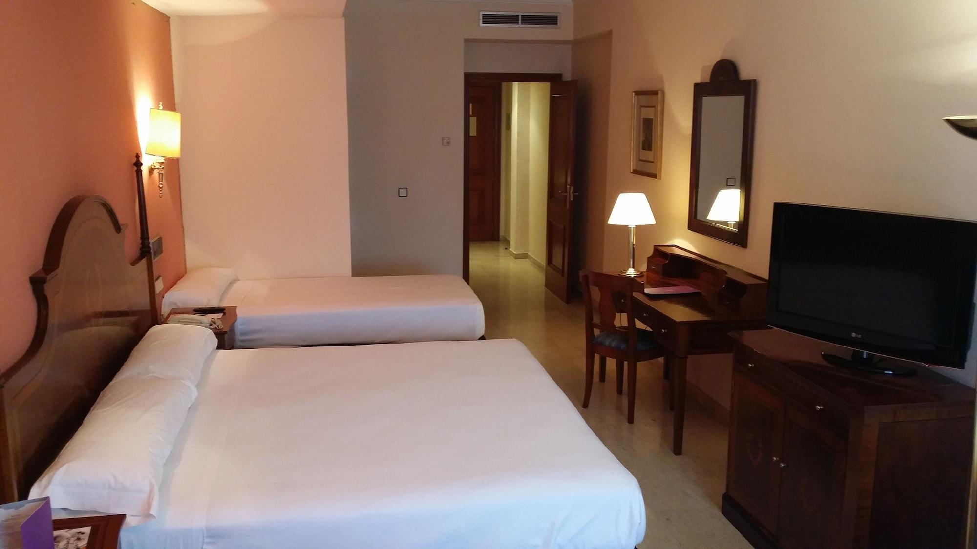 Crisol Jardines De Cordoba Hotel Exterior photo