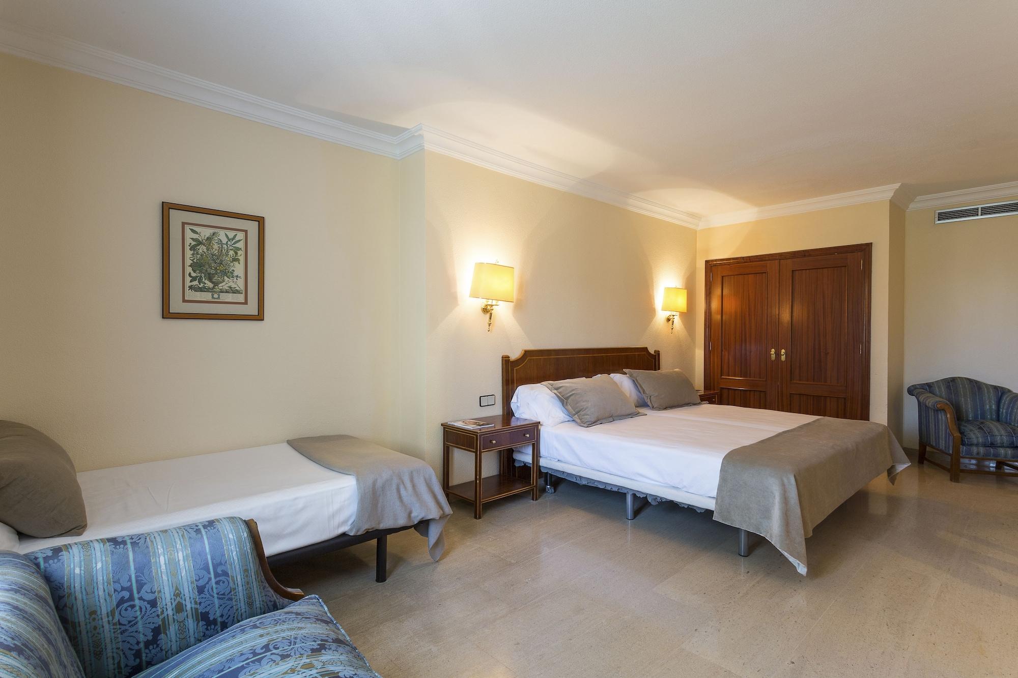 Crisol Jardines De Cordoba Hotel Exterior photo