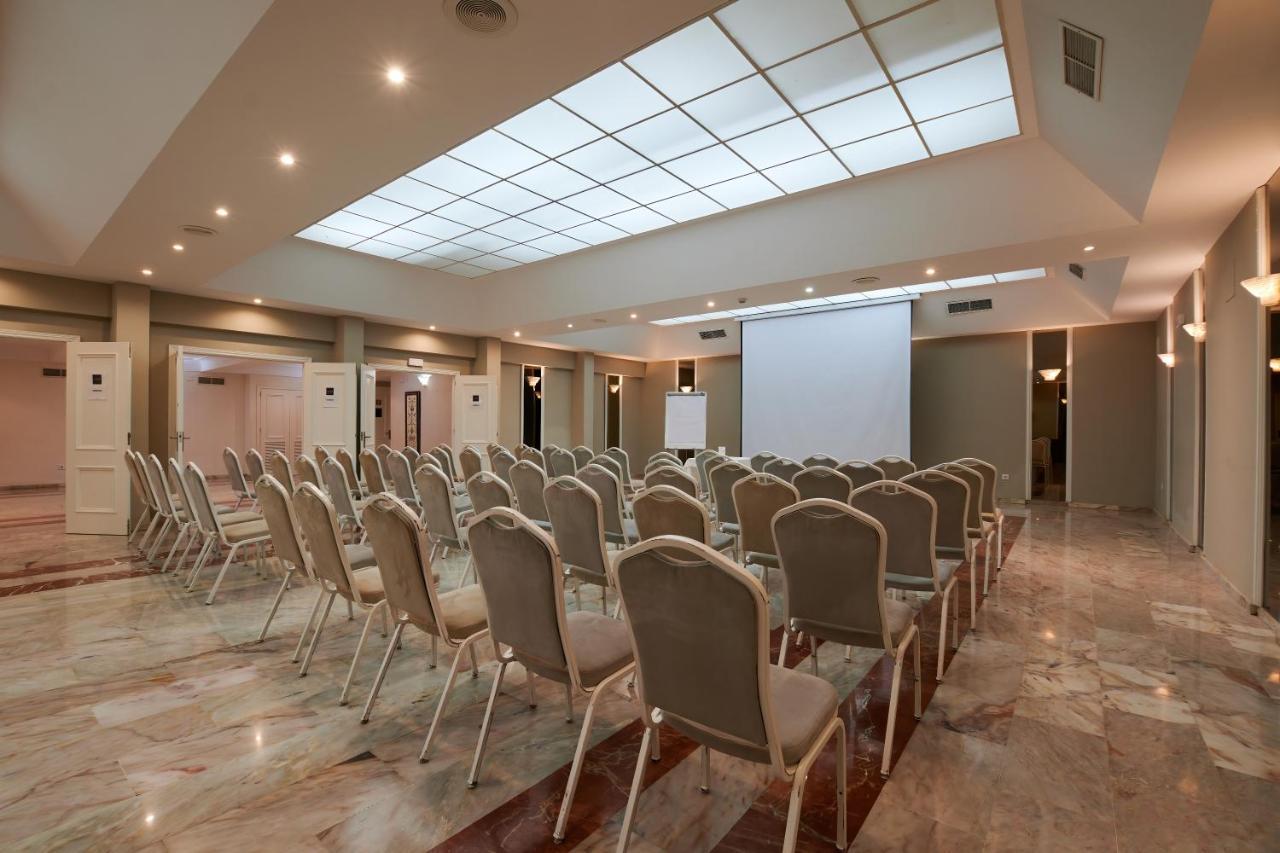 Crisol Jardines De Cordoba Hotel Exterior photo