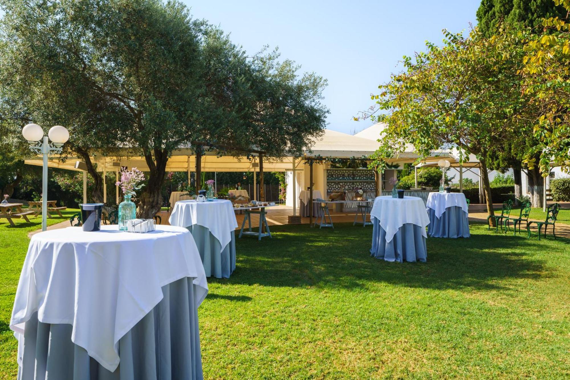 Crisol Jardines De Cordoba Hotel Exterior photo