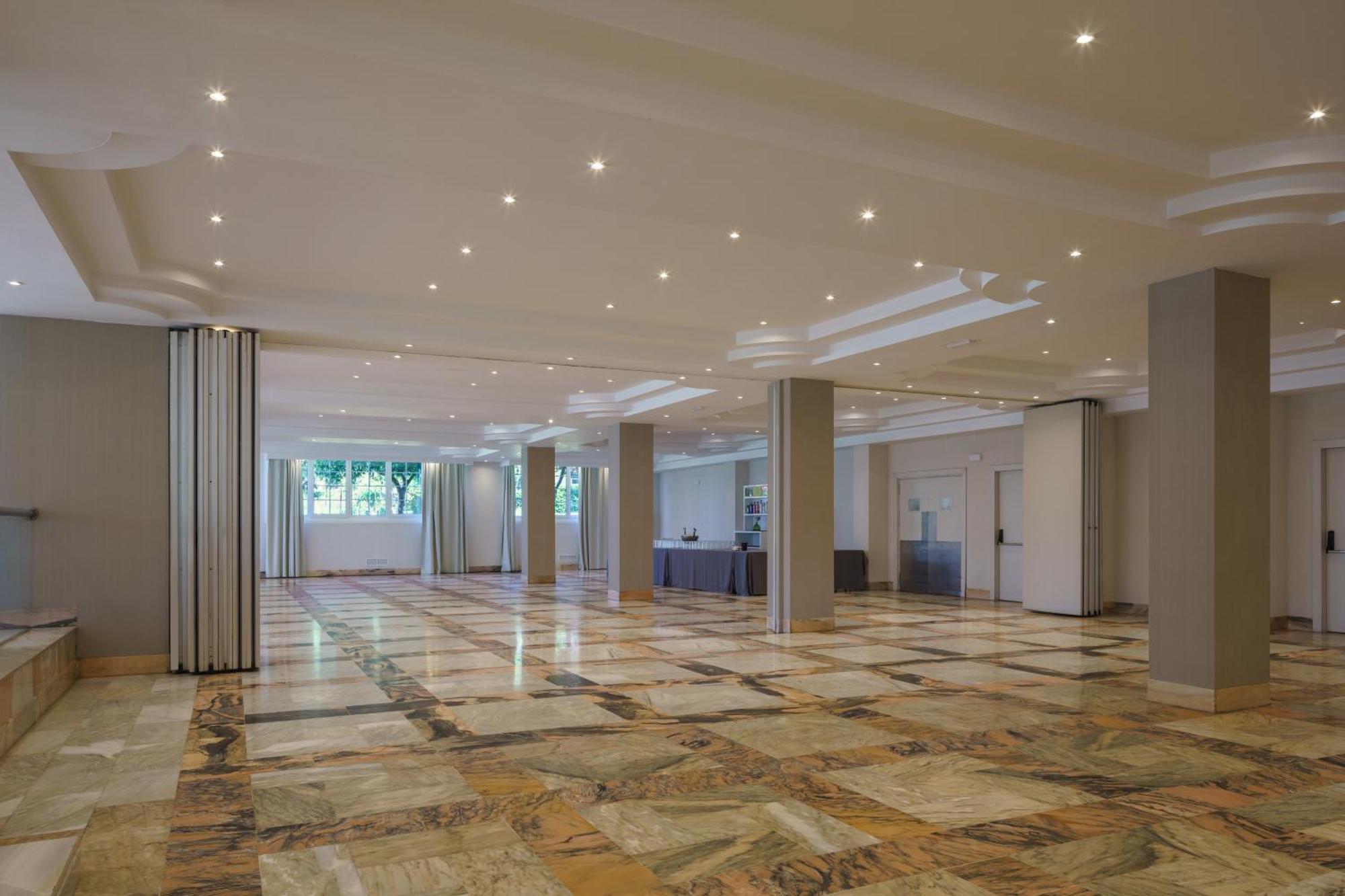 Crisol Jardines De Cordoba Hotel Exterior photo