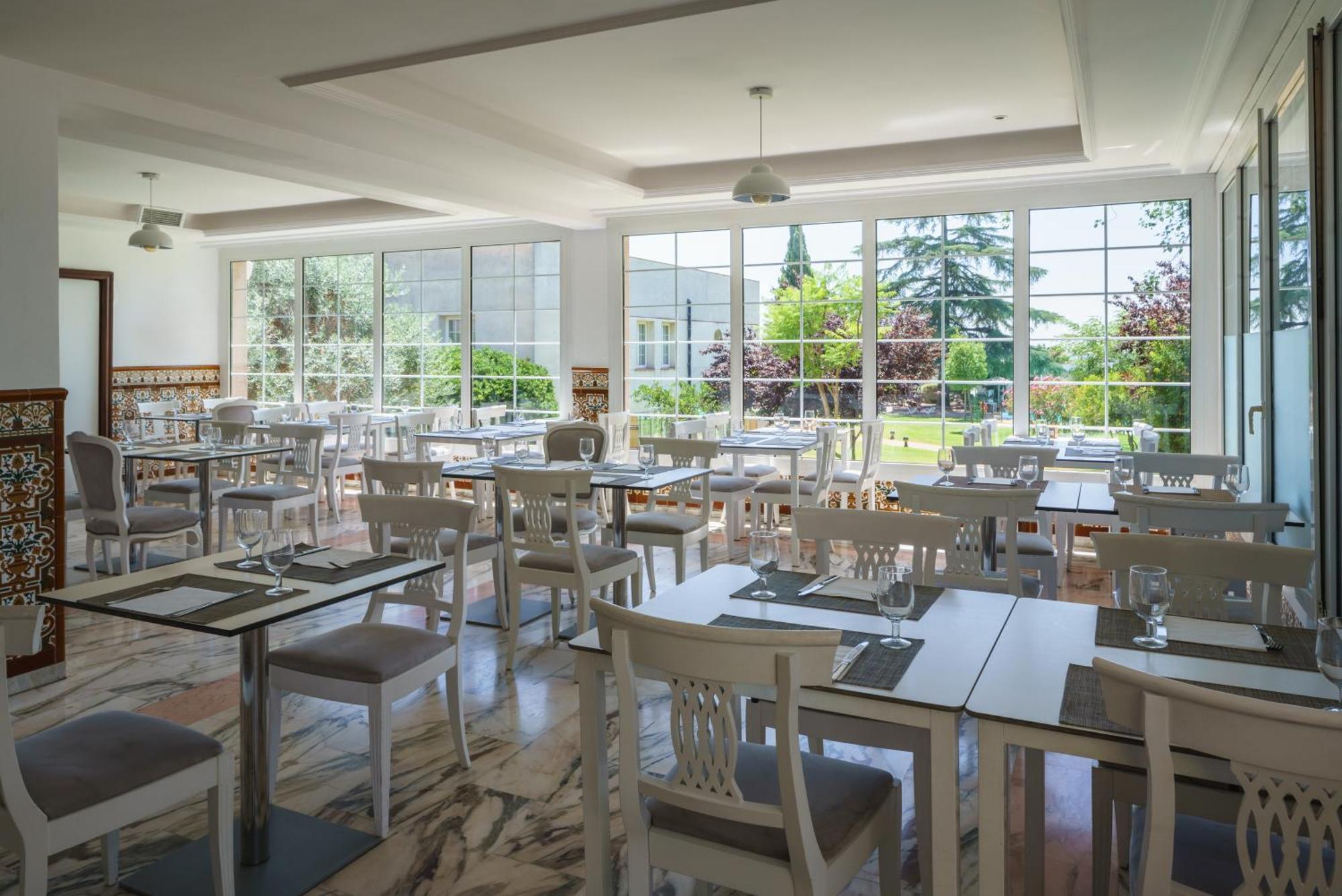 Crisol Jardines De Cordoba Hotel Exterior photo