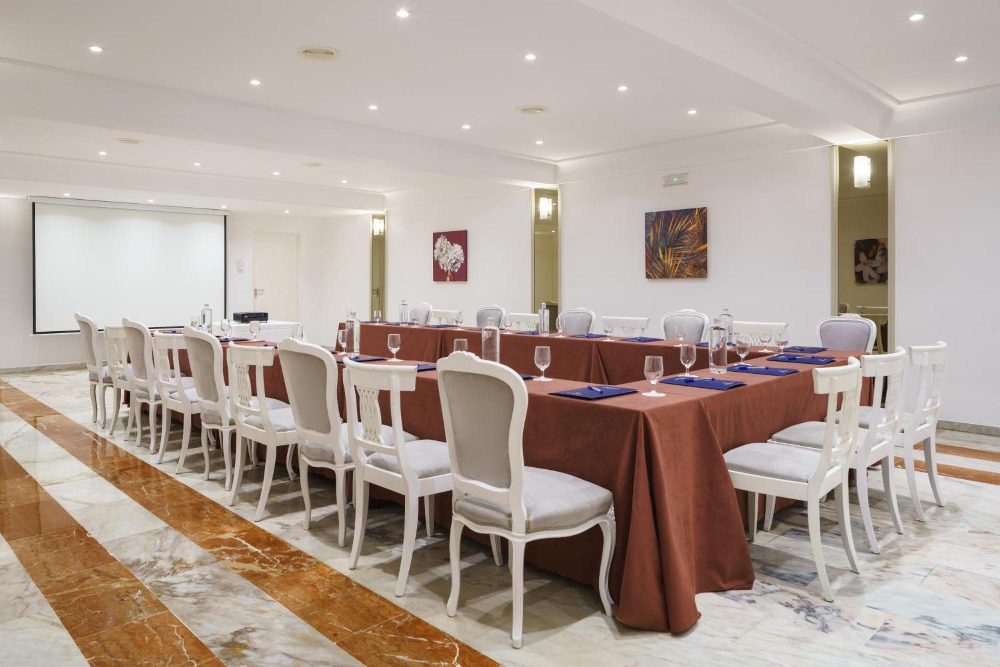 Crisol Jardines De Cordoba Hotel Exterior photo